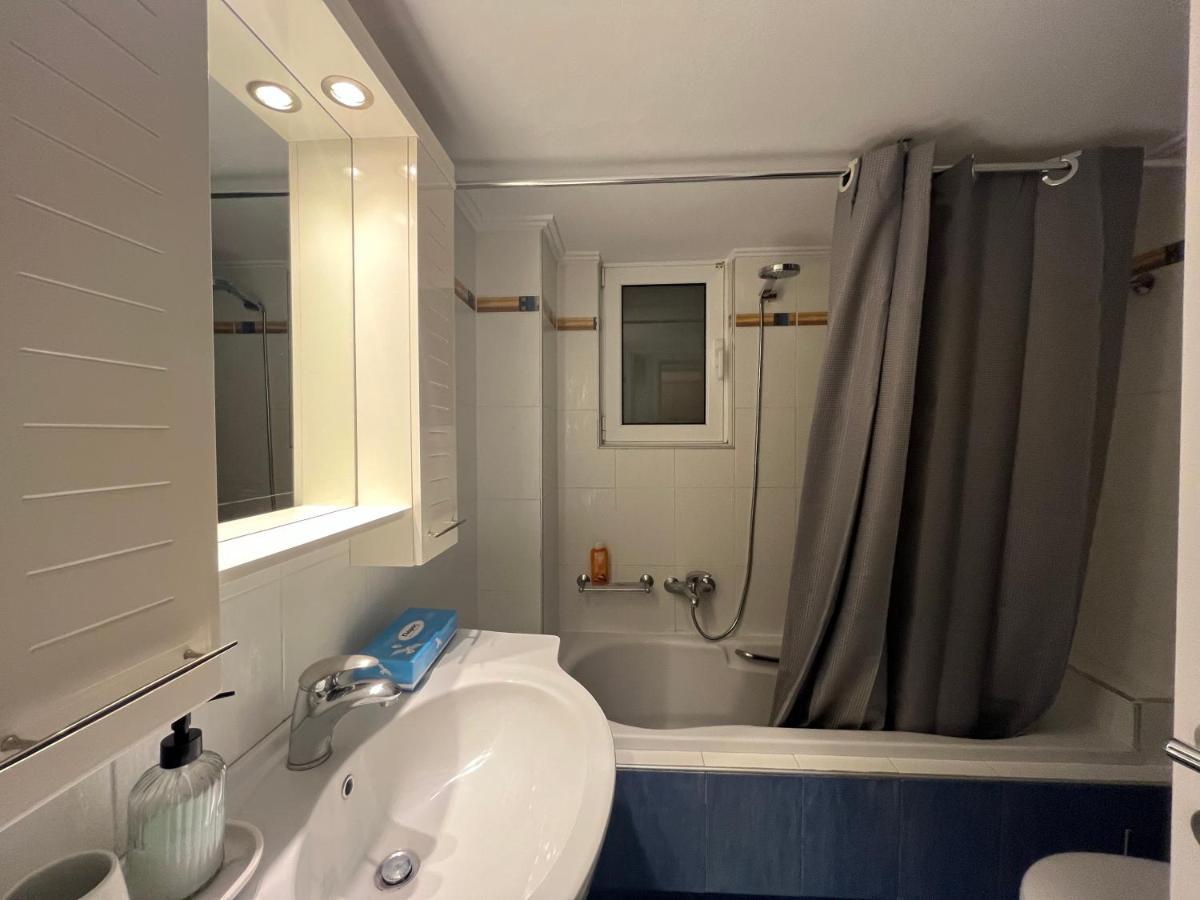 Spáta Hector Apartment Airport By Airstay מראה חיצוני תמונה